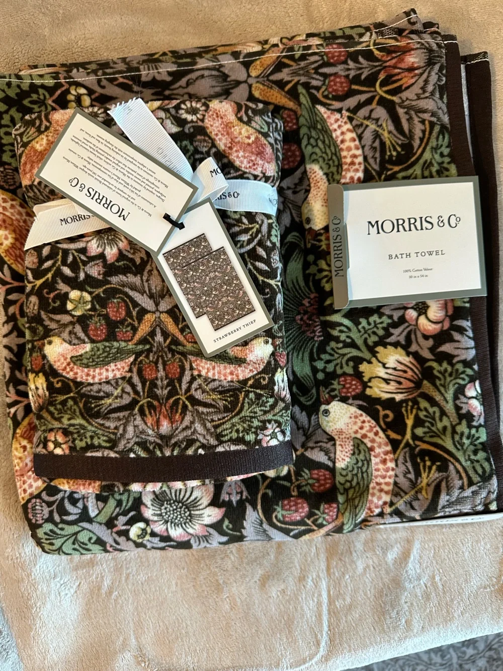 Morris & Co. William Morris Set of Towels Strawberry Thief